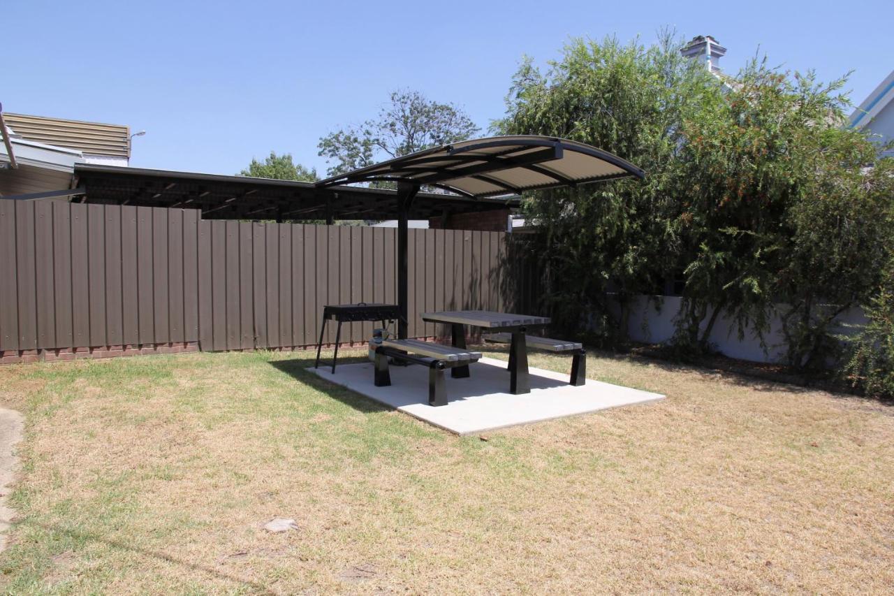 Tumut Apartments Luaran gambar
